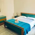 Apartment Blu Bay