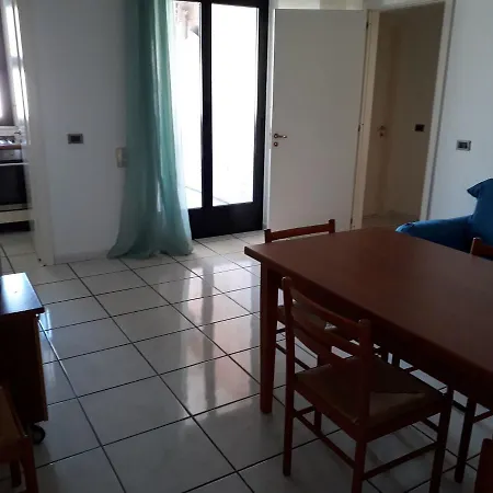 Blu Bay Apartment *